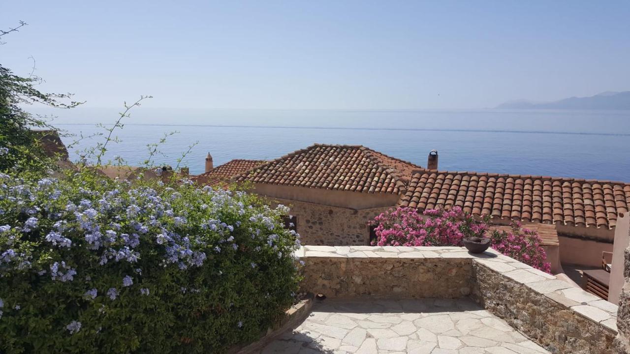 Athina Guesthouse Monemvasia Bagian luar foto